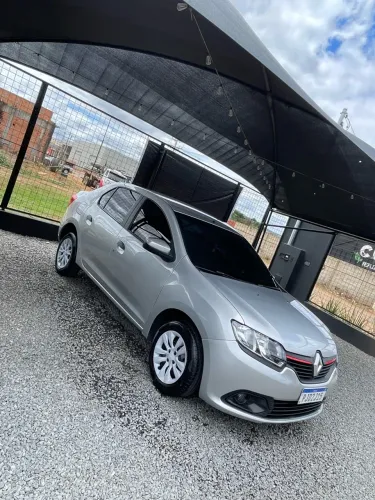 Renault Logan Authentique Hi-flex 1.0 16V 4P 2015