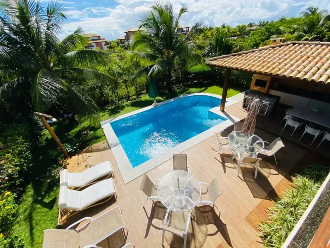 Locação de casas em praia do forte 05 quartos