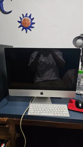 Apple - Mac (Late 2009) - 21,5 polegadas