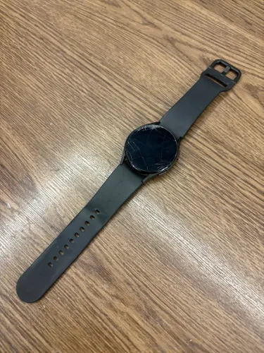 Samsung Galaxy Watch4 - 40 mm