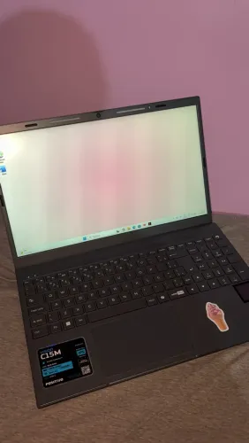 NOTEBOOK POSITIVO (6 MESES DE USO)