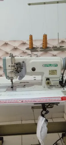 Máquina de costura alternada siruba 