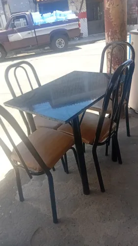 Mesa de conzinha