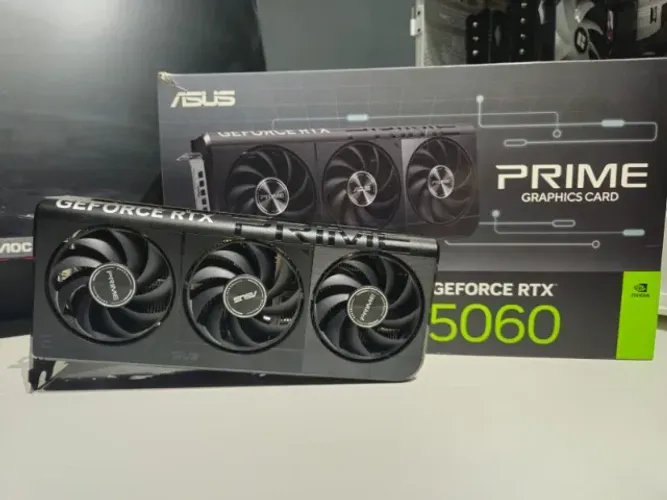 NVIDIA RTX 5060 Asus Prime 3 fans