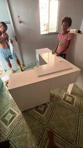 Escrivaninha em L