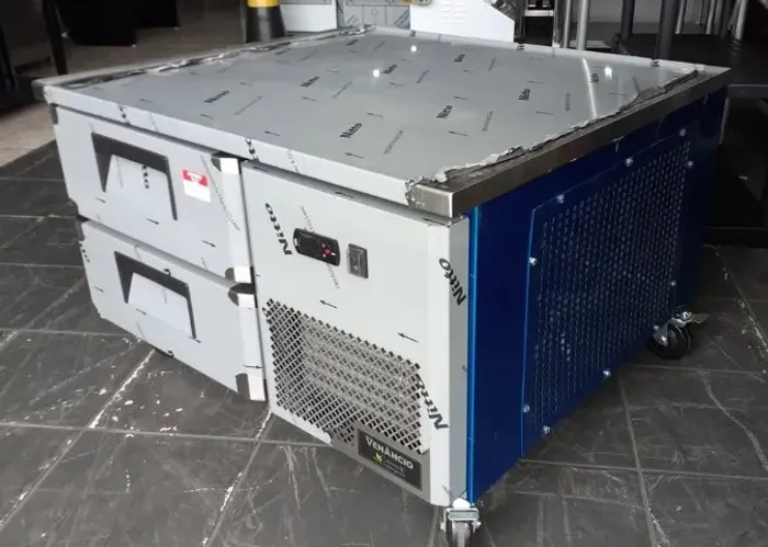 Balcão inox refrigerado com gaveta 93x85x60cm - novo