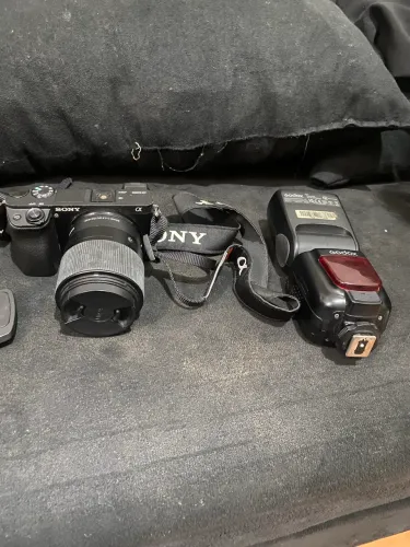 Câmera Sony 6300