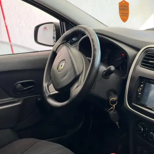 Renault Logan Authentique Hi-flex 1.0 16V 4P 2014