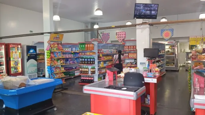 Vendo Mercado em bairro movimentado de Maringá 