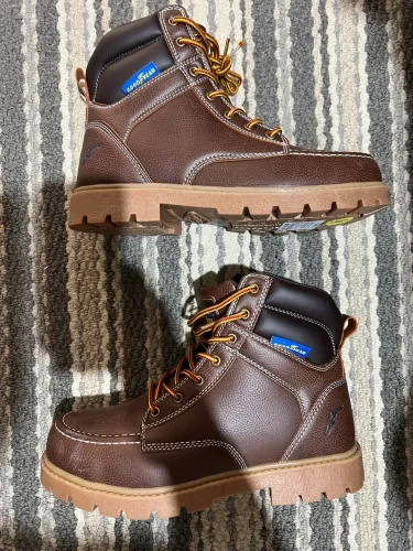 Bota Goodyear