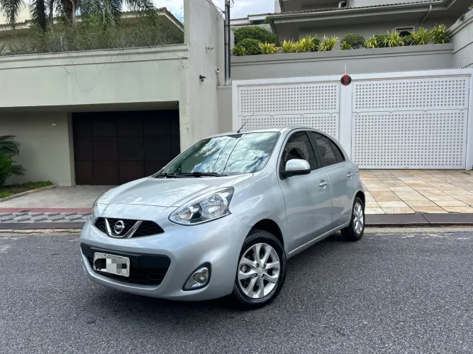 Nissan March SV 1.6 16V Flexstart 5P Aut. 2018