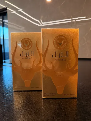 Perfume masculino Al Noble Wazeer 