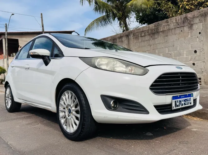Ford Fiesta Tit./tit.plus 1.6 16V Flex Aut. 2015