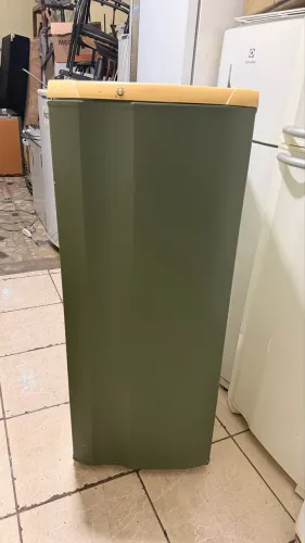 Geladeira Electrolux 260 Litros Degelo Prático 