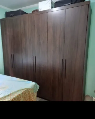 Guarda roupa seme novo