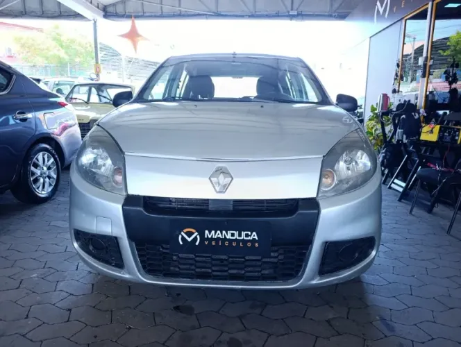 Renault Sandero Authentique Hi-flex 1.0 16V 5P 2014