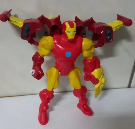 Boneco Homem de Ferro Marvel Super Hero Mashers Hasbro