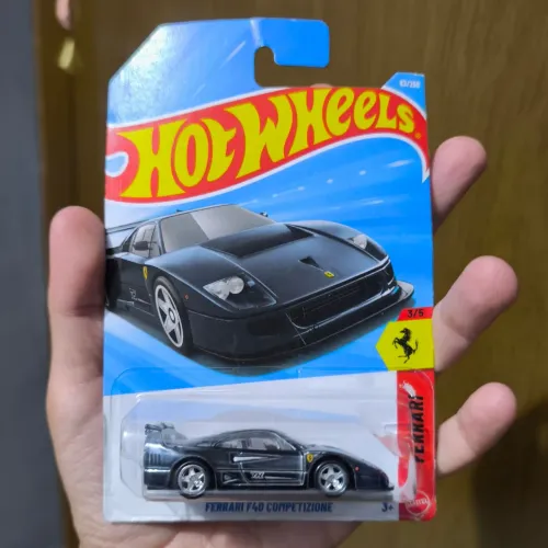Hot Wheels Ferrari F40 Super T Hunt STH