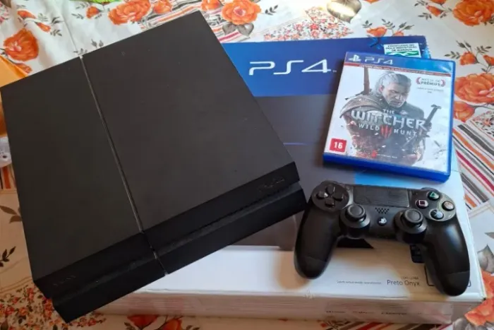 Playstation 4 + controle original + super conservado com caixa