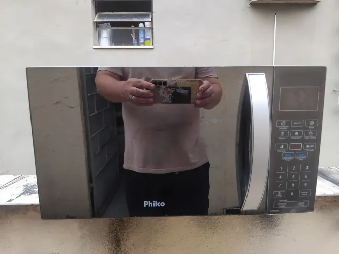 Microondas Philco 25 litros Em perfeito funcionamento