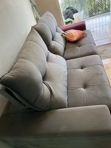 Vendo Sofá Retrátil e Reclinável - 2,50m