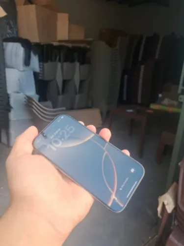 iPhone 16 pro 128gb