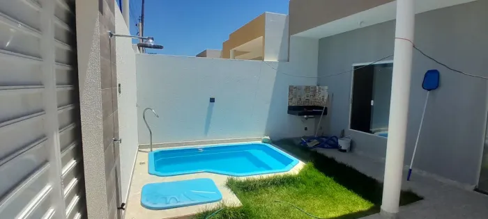 Lenildo Vende casas novas 2 qtos com piscina no Francês 