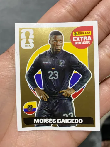 Figurinha Moisés Caicedo Ouro