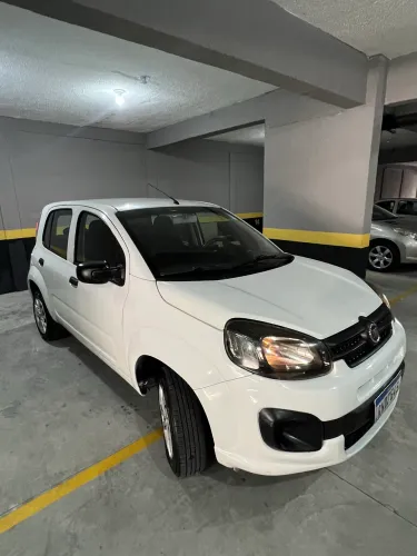 Fiat Uno Attractive 1.0 EVO Fire Flex 8V 5P 2021