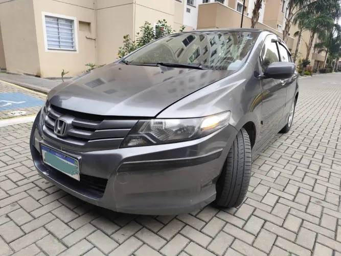 Honda City Sedan LX 1.5 Flex 16V 4P Mec. 2011