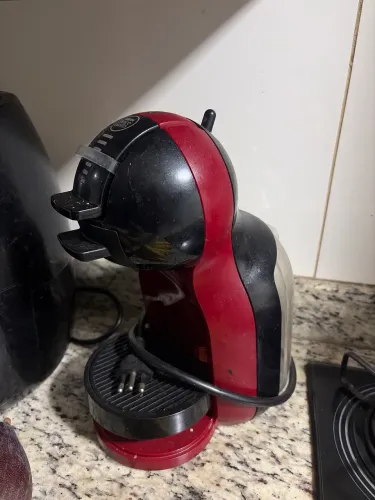 Cafeteira Dolce Gusto Arno