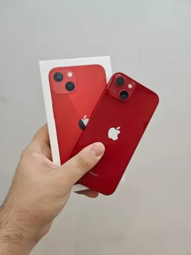 iPhone 13 256GB Vermelho - 83% Bateria com Garantia da Loja