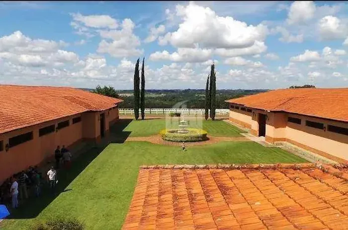 Terreno à venda, 1016400 m² por R$ 24.700.000,00 - Centro - Tatuí/SP