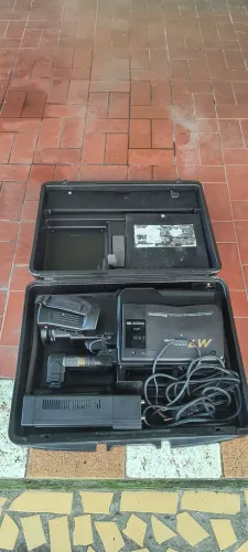 Filmadora Panasonic no estado não sei se funciona