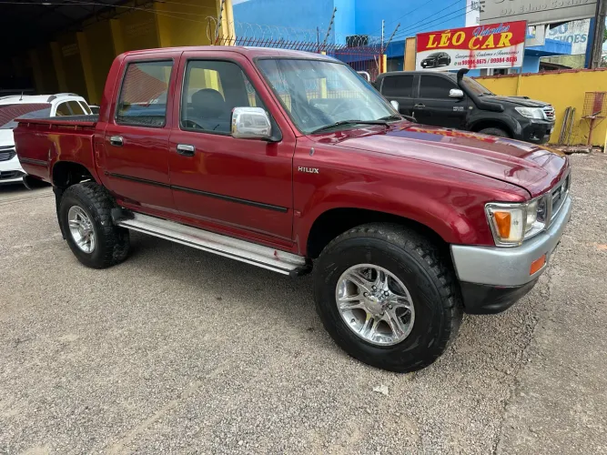 Toyota Hilux CD SR5 4X4 2.8 Diesel 1999