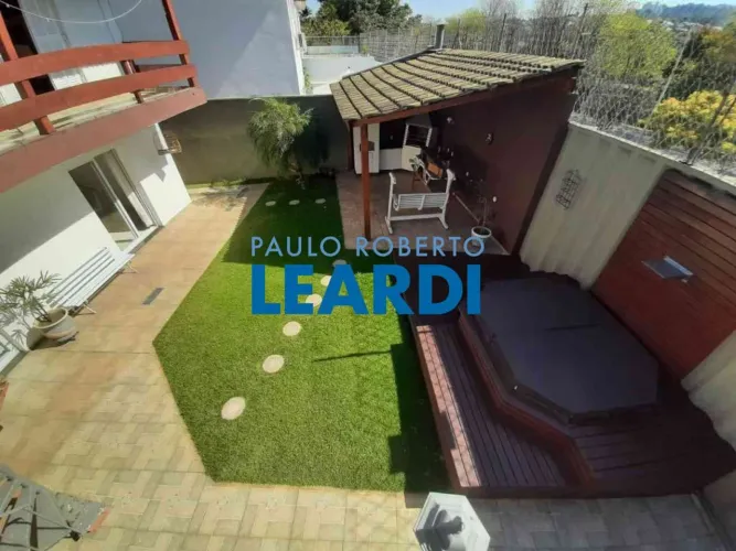 CASA EM CONDOMÍNIO - ALPHAVILLE - SP