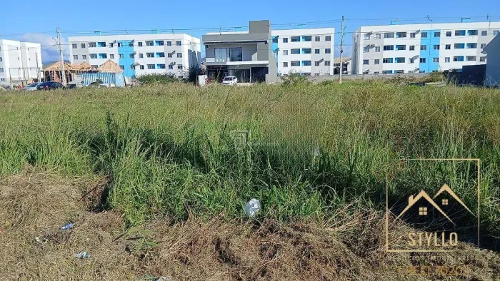 Excelente Terreno Meio de quadra com 200,00 m² no Loteamento Villa Toscana
