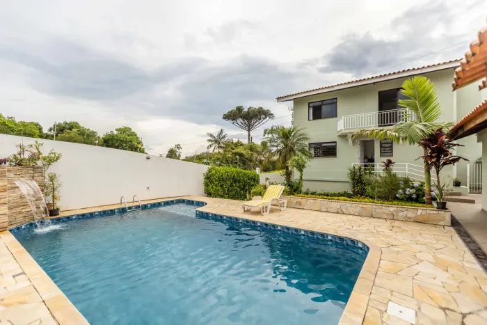 Apartamento à venda no Mercês ARYA1