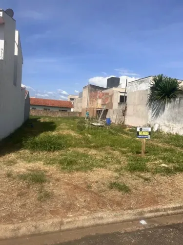 Terreno para venda com 308 m² em Jardim Coronel Antonio Carlos da Cunha Castro, Piratining