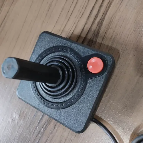 Controle Atari lacrado