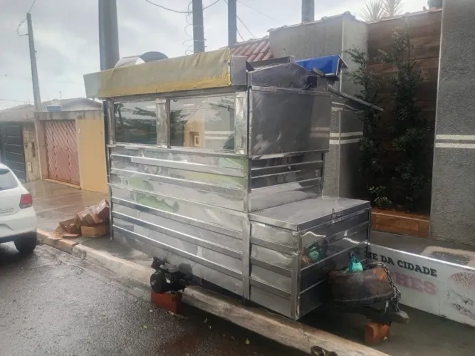 Carrinho de Lanche Completo com Toldo - Ótimo Estado