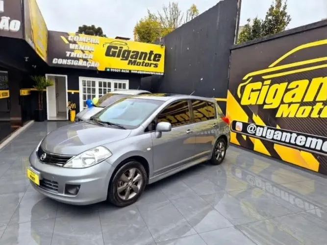 Nissan Tiida S 1.8/1.8 Flex 16V Aut. 2013