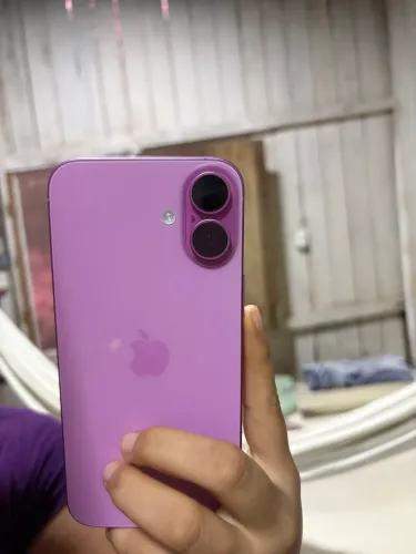 iPhone 16plus rosa 128g 4meses de uso novo 