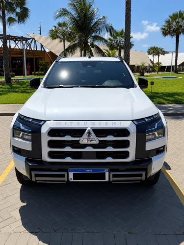 Mitsubishi TRITON Katana 2.4 CD 4X4 TB Diesel Aut. 2026