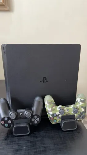 PlayStation 4 Slim 1tb