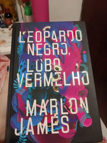 Leopardo Negro, Lobo Vermelho