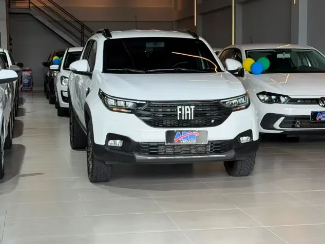 Fiat Strada Volcano 1.3 Flex 8V CD 2024