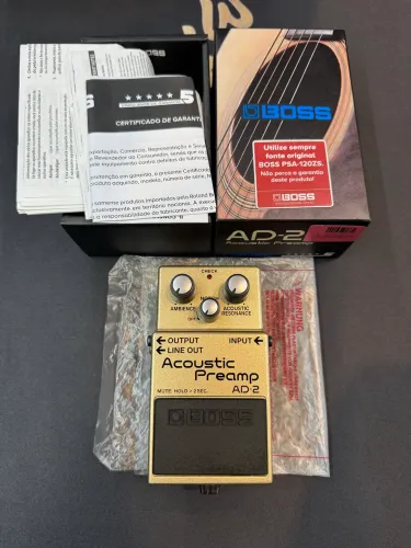 Pedal Boss AD2 de violão