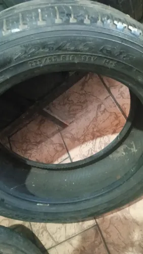Pneus Pirelli