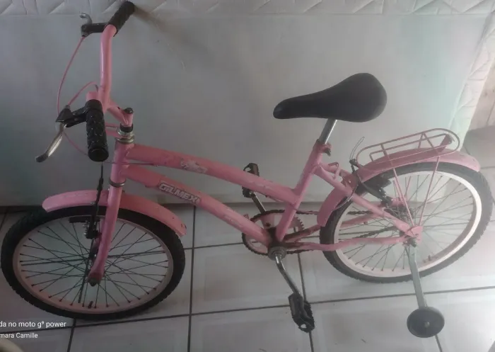 Bicicleta infantil menina 